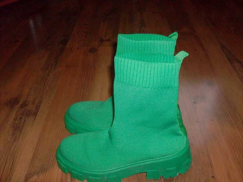 Botki wiosna jesień zielone R.39 nowe