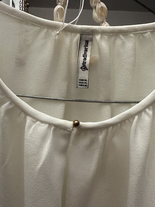 Biala bluzka starduvarius rozm XL