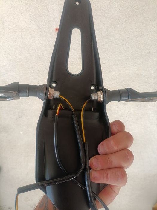 Suporte matrícula com piscas novo