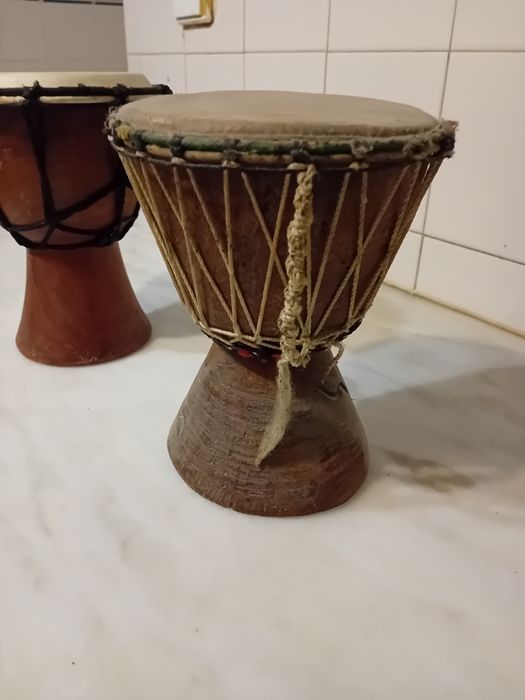 Conjunto de 2 Djembés/Tambores Africanos