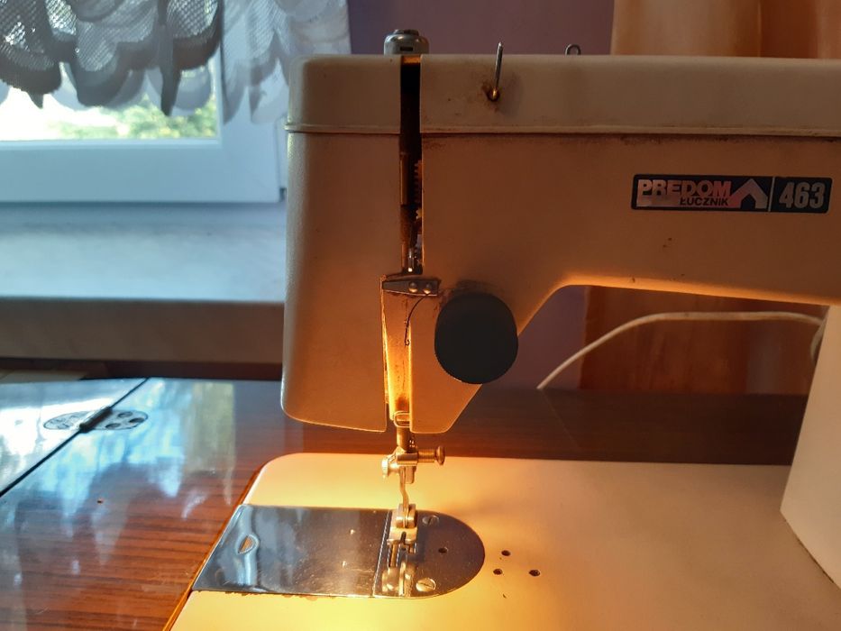 Sprzedam starą maszynę do szycia