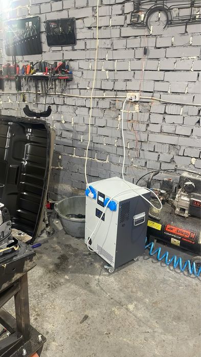 Портативна ДБЖ-станція 5 кВт (LiFePO₄, 24В, 70А заряд)сес, ups ecoflou