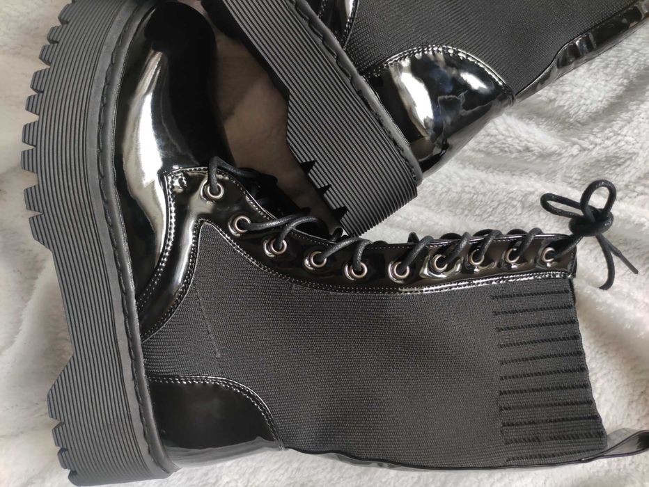 Czarne botki Workery Skarpetowe 38 Seastar