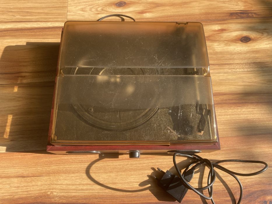 Gramofon Fenton RP105 z głośnikami