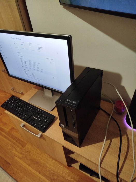 DELL Vostro - Win 11, i5-8500, 8GB RAM, HDD 1TB, zestaw