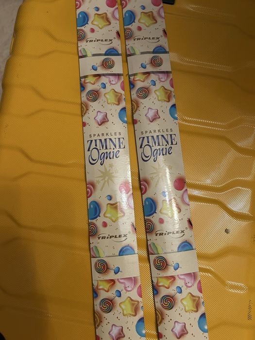 12 Sparkles 70 cm - 3 minutos de duração