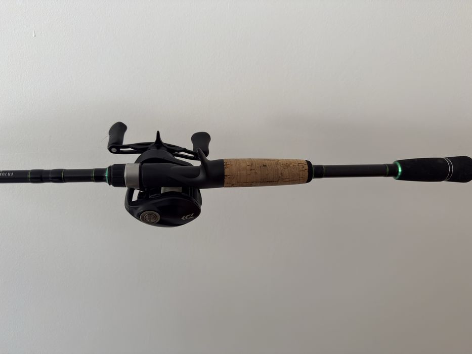 Dobyns Fury 703C