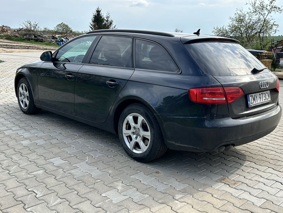 Audi A4 B8  Avant