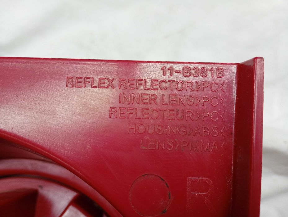 Lampy tył Peugeot Partner