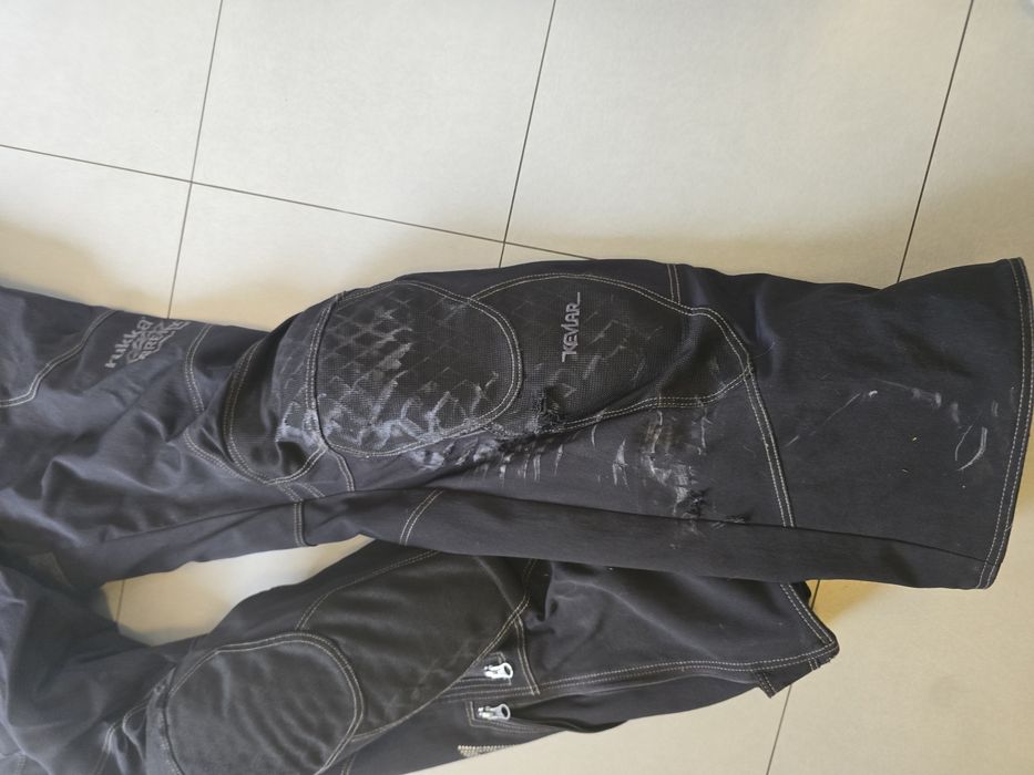 Kurtka i spodnie rukka na motor