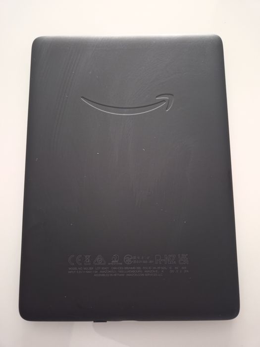 Amazon Kindle Paperwhite (11.ª Geração) 16 GB + Capa de Proteção