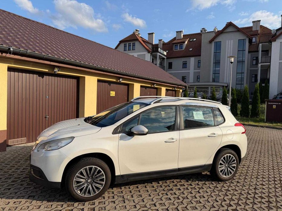 Samochód Peugeot 2008