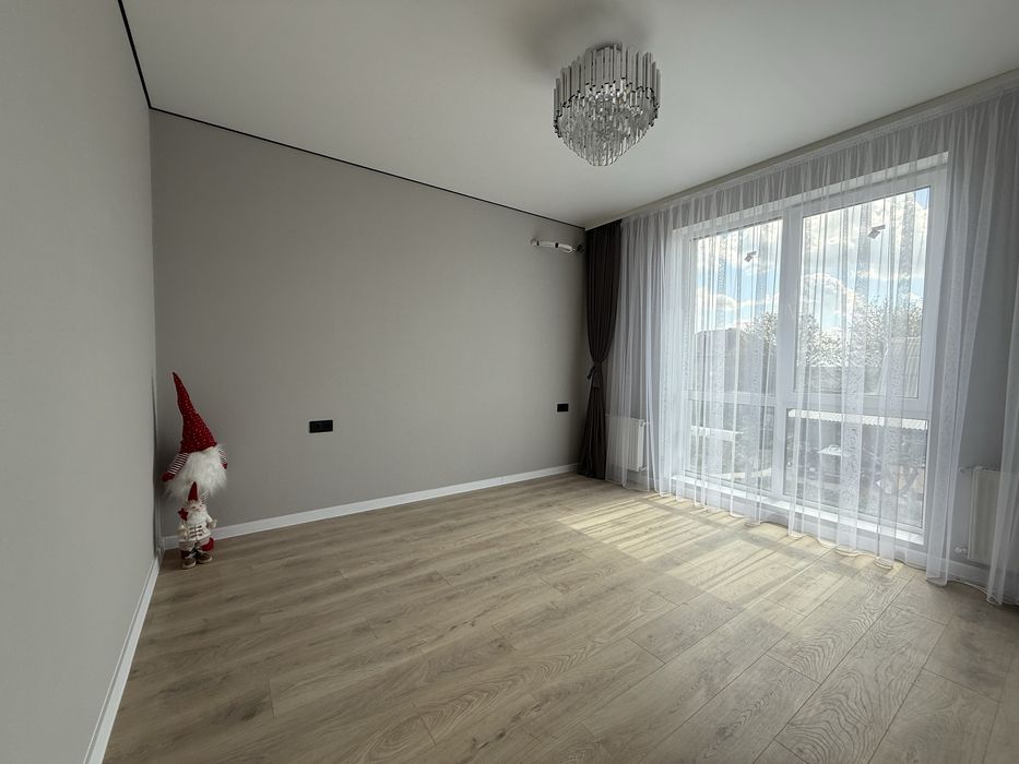 Продав таунхауса з ремонтом