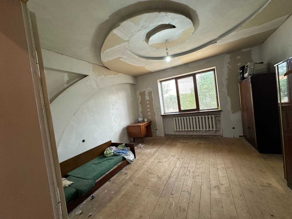 Продається будинок в с. Бедевля