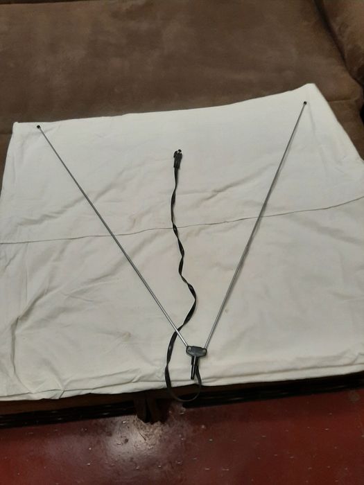 Антена телевізійна нова. КІМНАТНА.