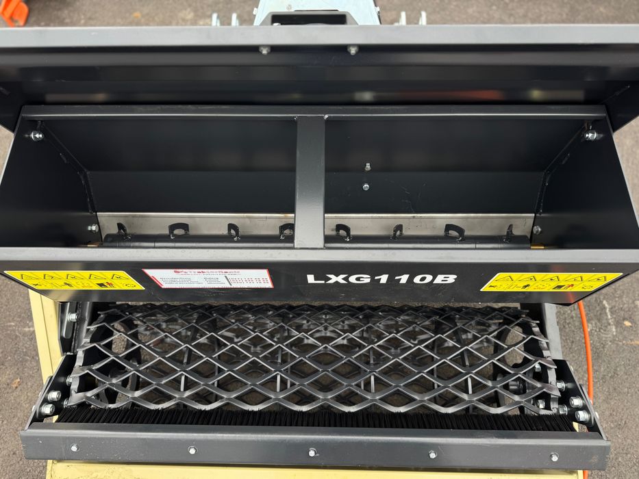 Грунтофреза з ящиком для посіву газона  LXG 110B