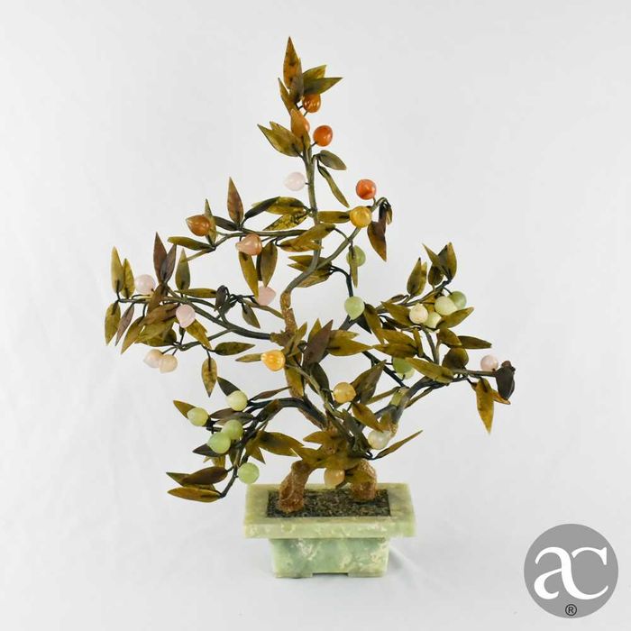 Árvore bonsai, China, feito em pedra, quartzo e jade n3