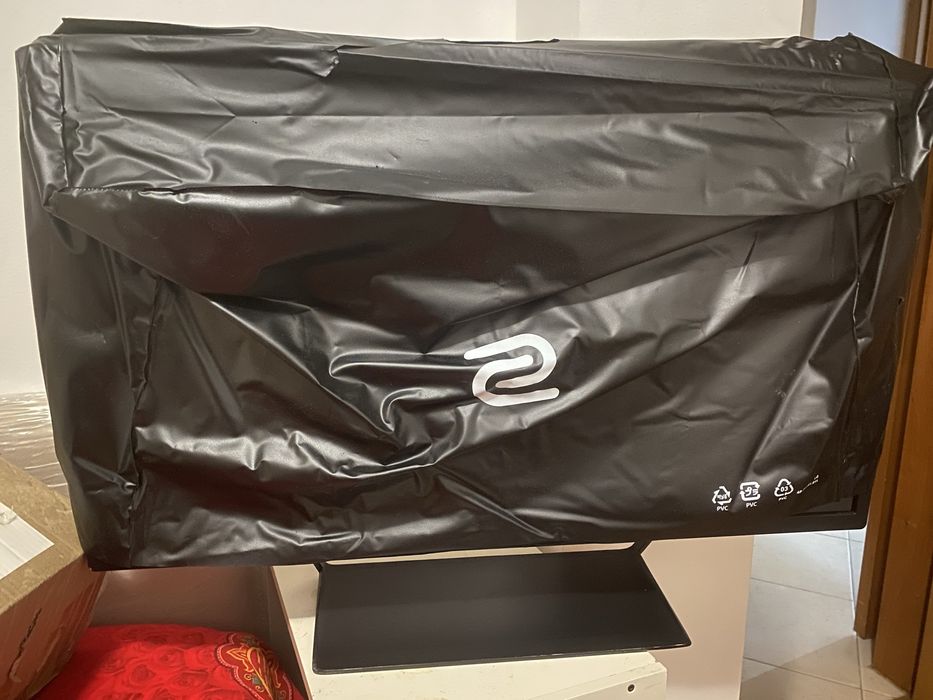 HP Omen W9S97AA 32" QHD 165Hz - Monitor Gaming LED