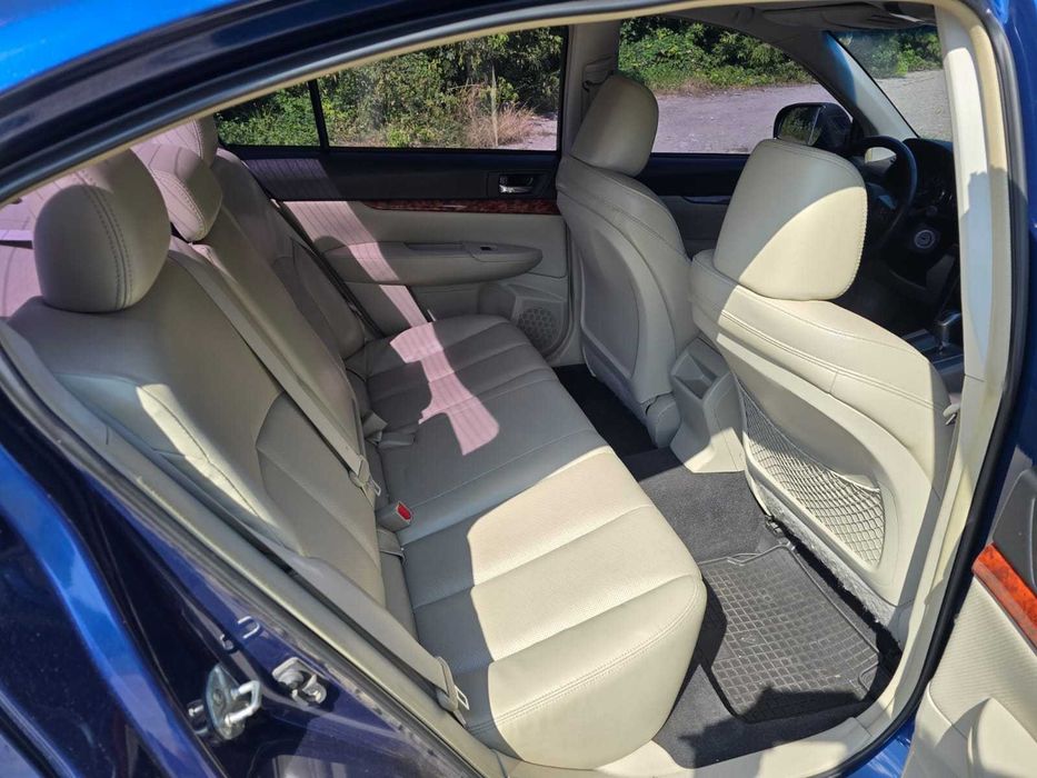 Subaru Legacy 2011 limited
