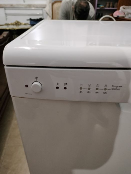 Máquina de lavar loiça  Hoover