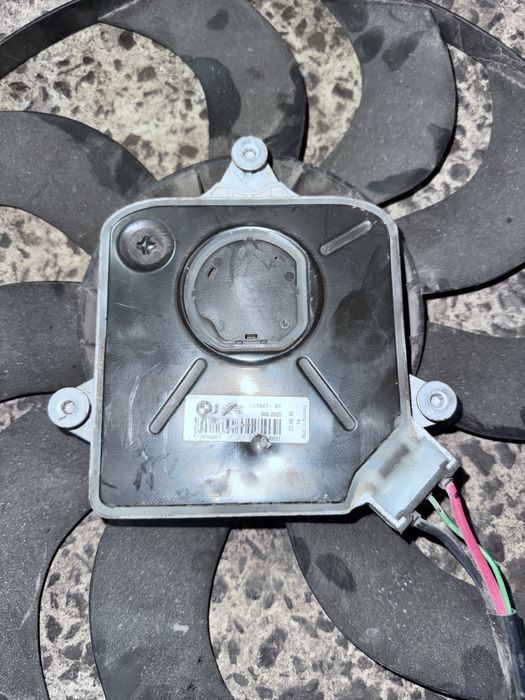 Вентилятор охолодження bmw