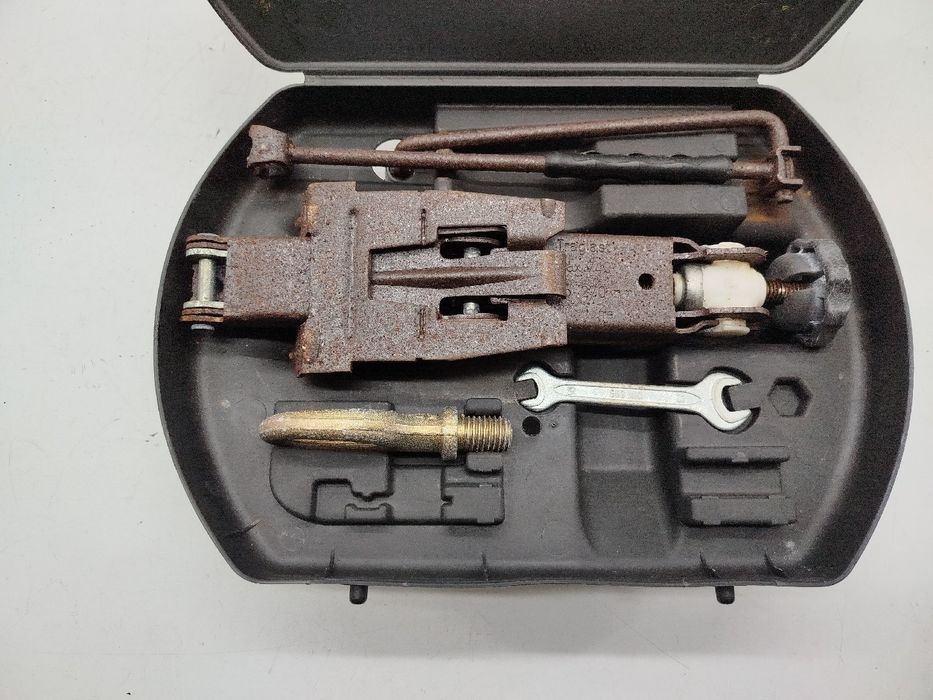 Kit de troca de pneu - VOLKSWAGEN Polo (6N2) | 99 - 01