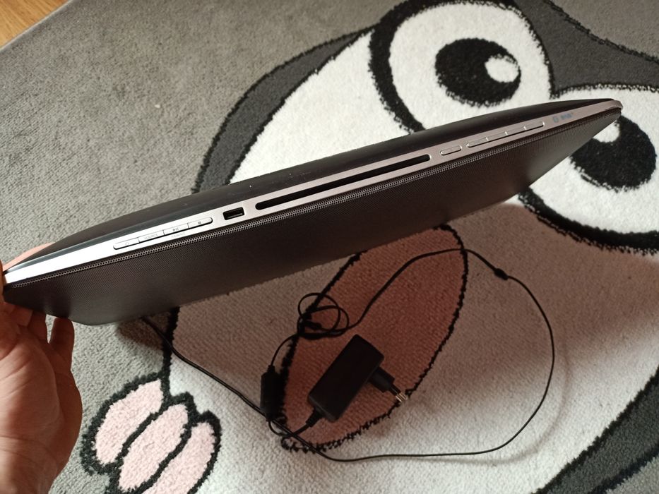 Wieża Philips  Radio  CD  BLUTU USB