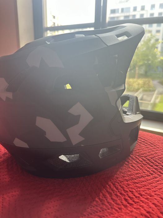 Capacete MTB (Bicicleta montanha) - Marca: Lixaxa