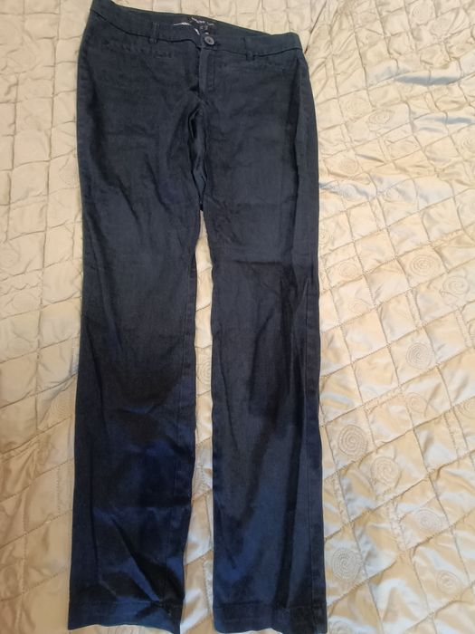 Spodnie czarne Mango