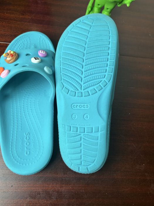 Crocs Classic Slide Jibbitz M&Ms