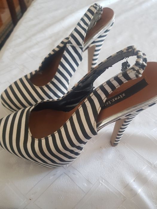 sexowne szpilki 15 cm obcas buciki