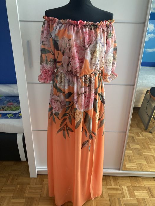 Długa włoska sukienka