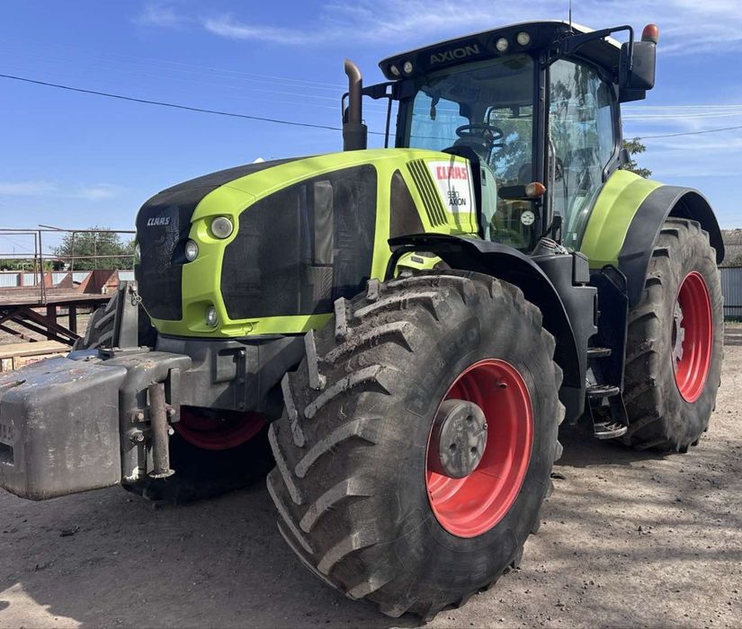 Трактор CLAAS AXION 930
