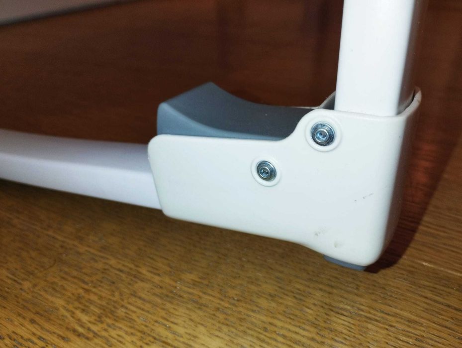 Quase novo berço de viagem extensível Chicco Zip&Go