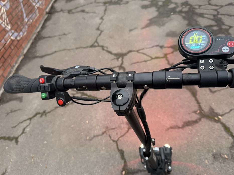 Продам Электросамокат Billgery 777800 с сиденьем  48V/18Ah