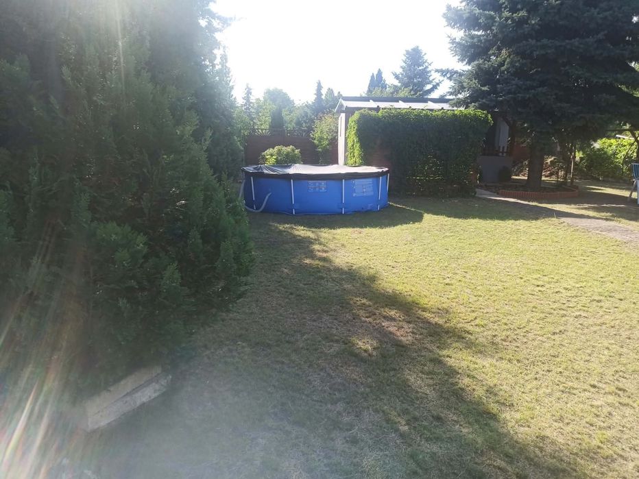 Sprzedam działke rekreacyjną z murowaną altaną.