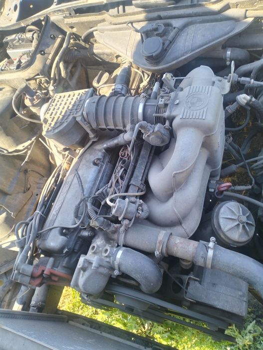 Двигун, мотор, BMW м30в35, е34 е32 е28 е23 е30