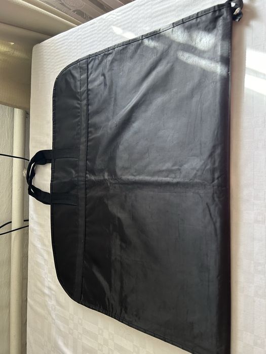 Портленд James Barry,  сумка для костюма, Англія