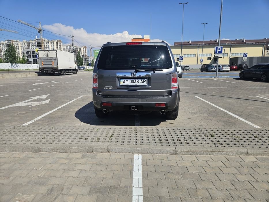 Продам автомобіль Honda Pilot 2010 Перший власник, в рідній фарбі