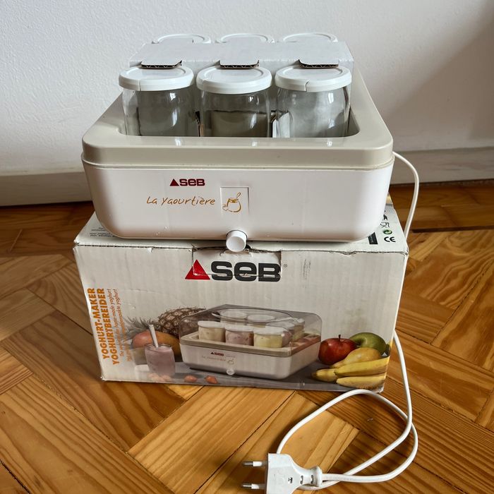 Iogurteira SEB com 6 copos