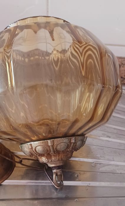 Candeeiro vintage cor âmbar