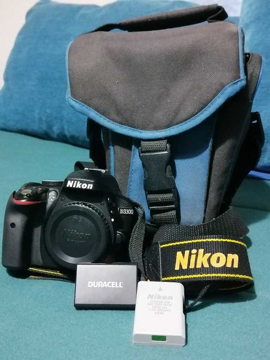 Câmara Nikon D3300