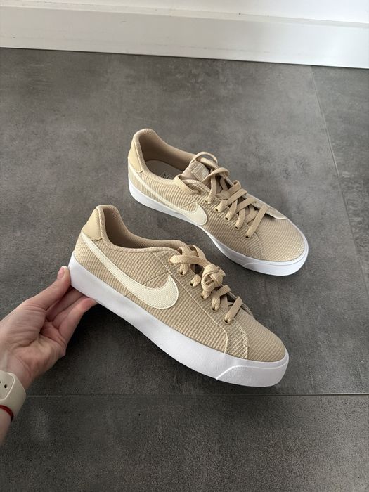Nike court bezowe nowe