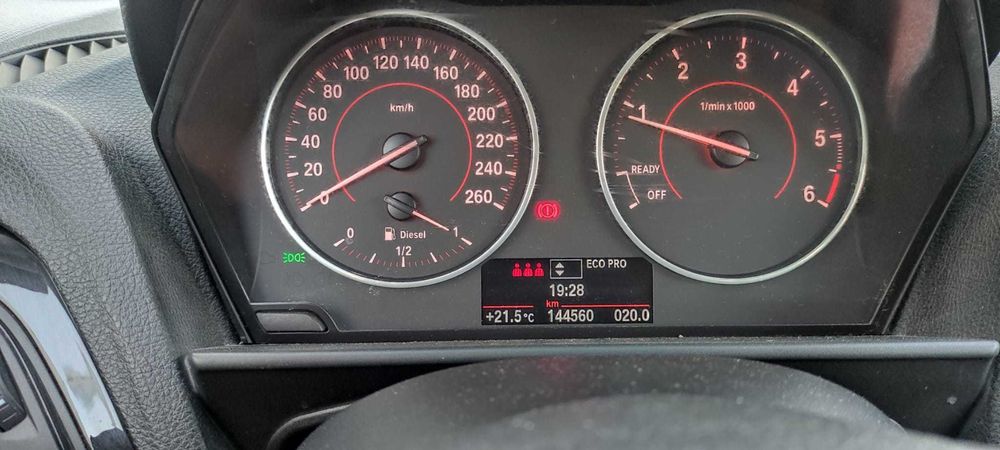 BMW 116d Sport Line — 145.000 km | Único Dono | Muito Bom Estado
