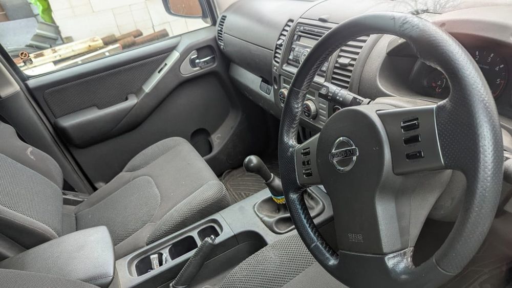 Ніссан Навара 2006 рік. 2,5 турбодизель.