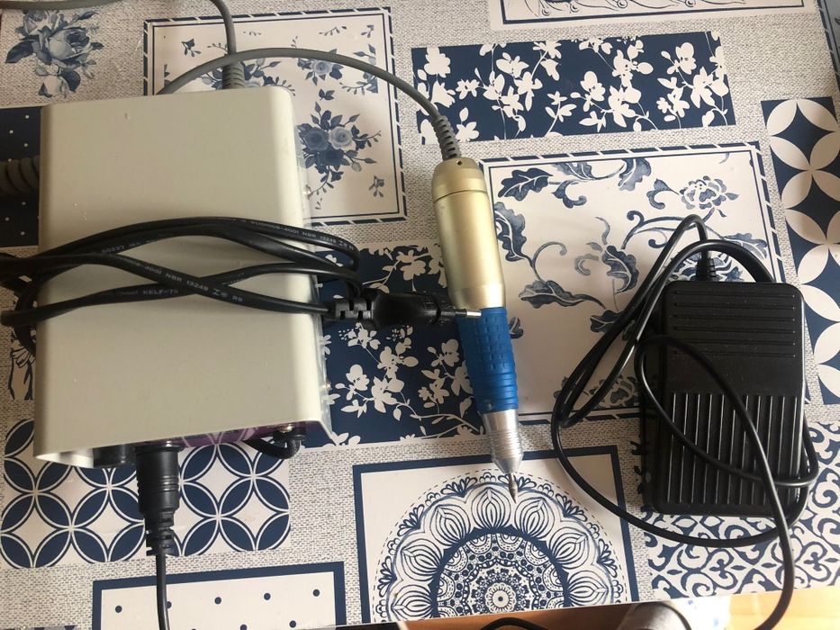 Kit de manicure iniciante com mala