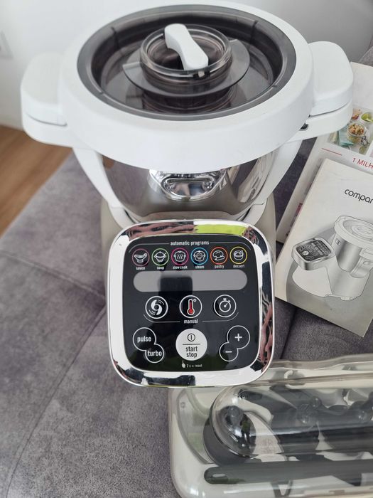 Robô de cozinha Moulinex novo