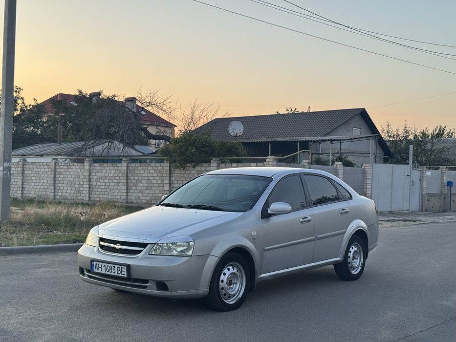 Продам Chevrolet Lacetti в отличном состоянии