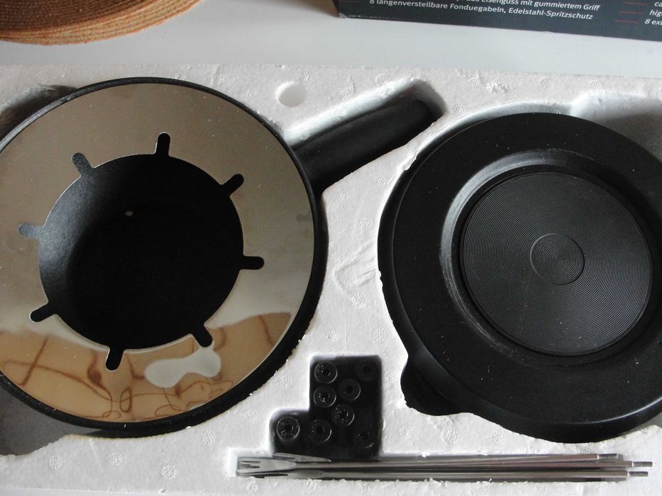 Harmonia Electro Fondue com atmosfera à luz de velas