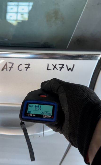 Дверка AUDI A7 S7 RS7 c7 4g 10-18р LX7W Оригінал Алюміній